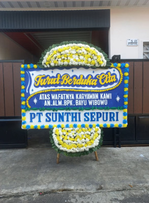 Papan Bunga Duka di Kelumpang