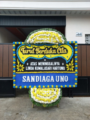 Papan Bunga Duka di Kelumpang